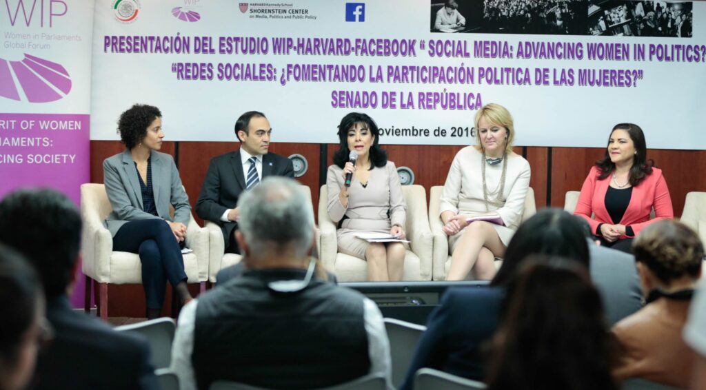 231116 redes sociales aretha 2 scaled